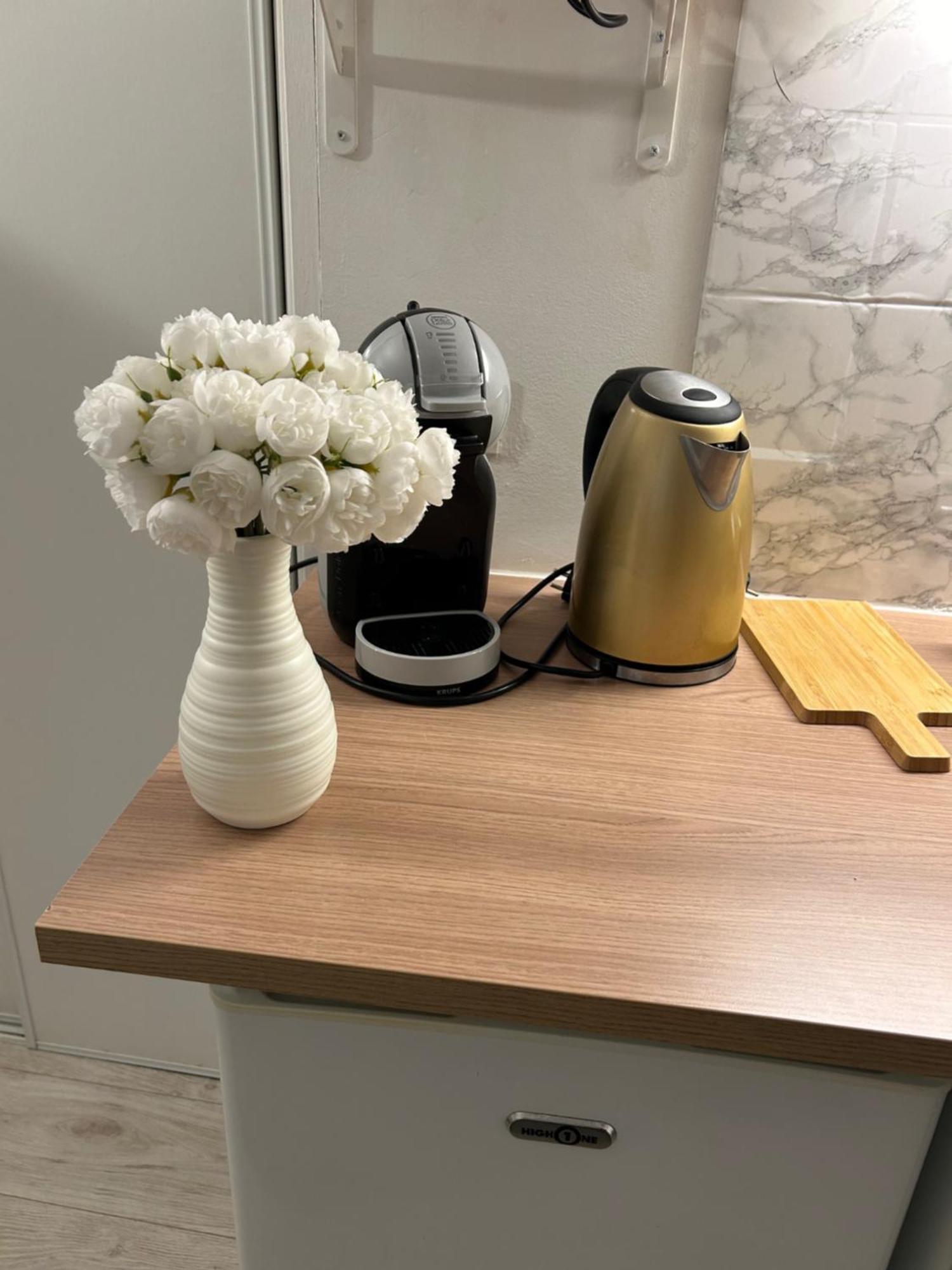 Apartment Au Charme Des Carmes - T1 Sur Cour - Metro A & B